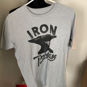Men’s UA iron paradise tee